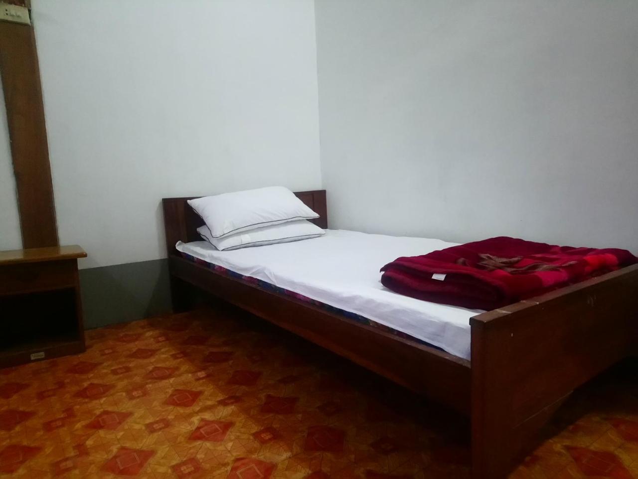 Diamond Star Guest House Nyaung Shwe Exterior photo