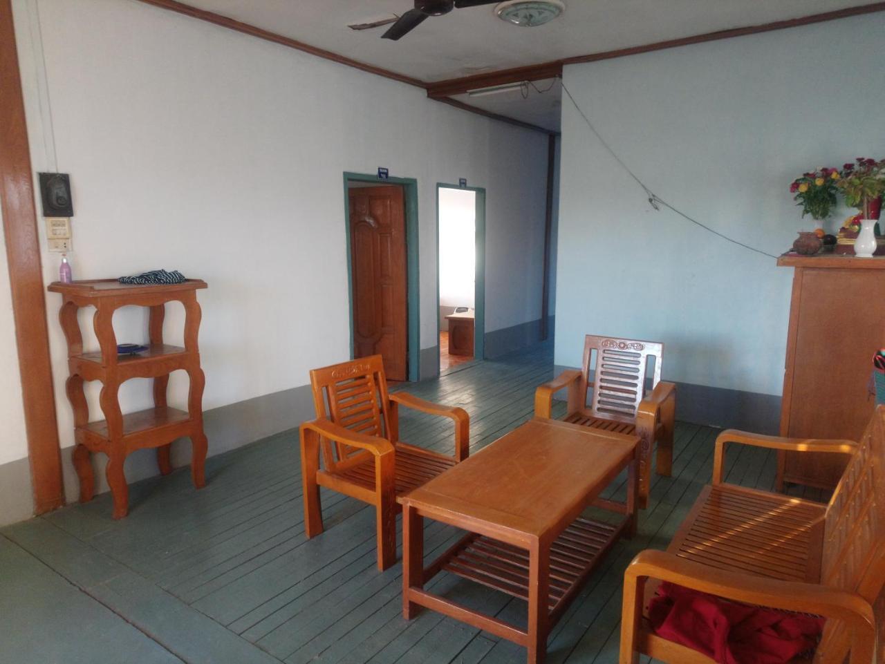 Diamond Star Guest House Nyaung Shwe Exterior photo